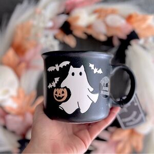 LAST ONE✨NEW🐈‍⬛Cobwebs and Cauldrons Black Speckled Cat Ghost Purranormal Mug👻